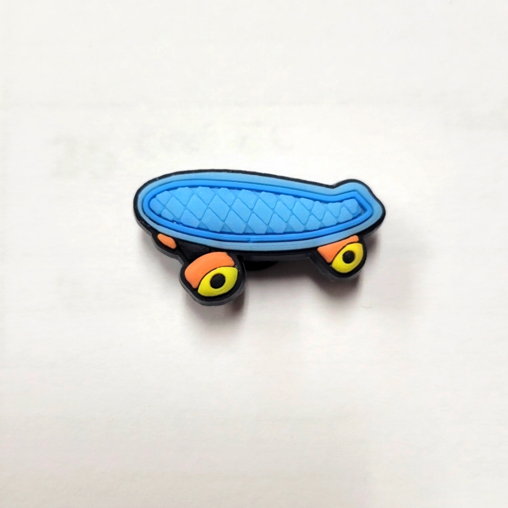 4/$10💥 Skateboard Croc Charm